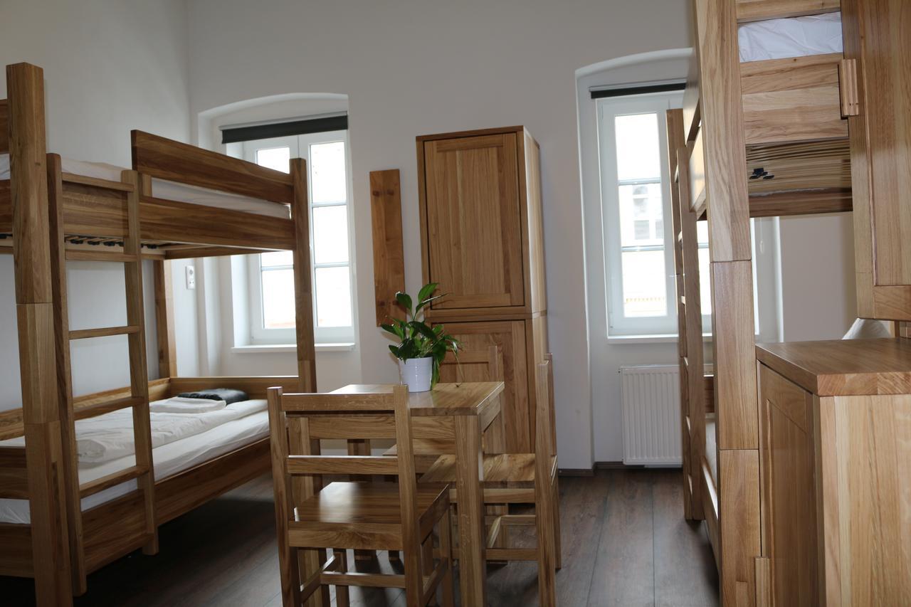 Hotel Sinos Klagenfurt am Woerthersee Ngoại thất bức ảnh
