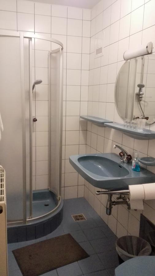 Hotel Sinos Klagenfurt am Woerthersee Ngoại thất bức ảnh